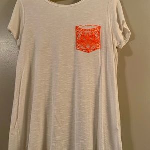 Ladies casual shirt Charming Charlie Size Medium